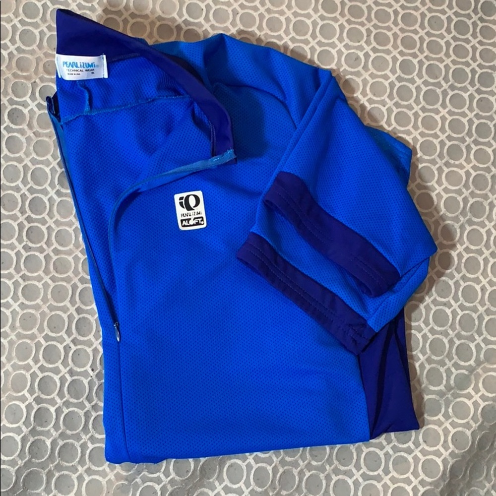 Pearl Izumi Active Wear